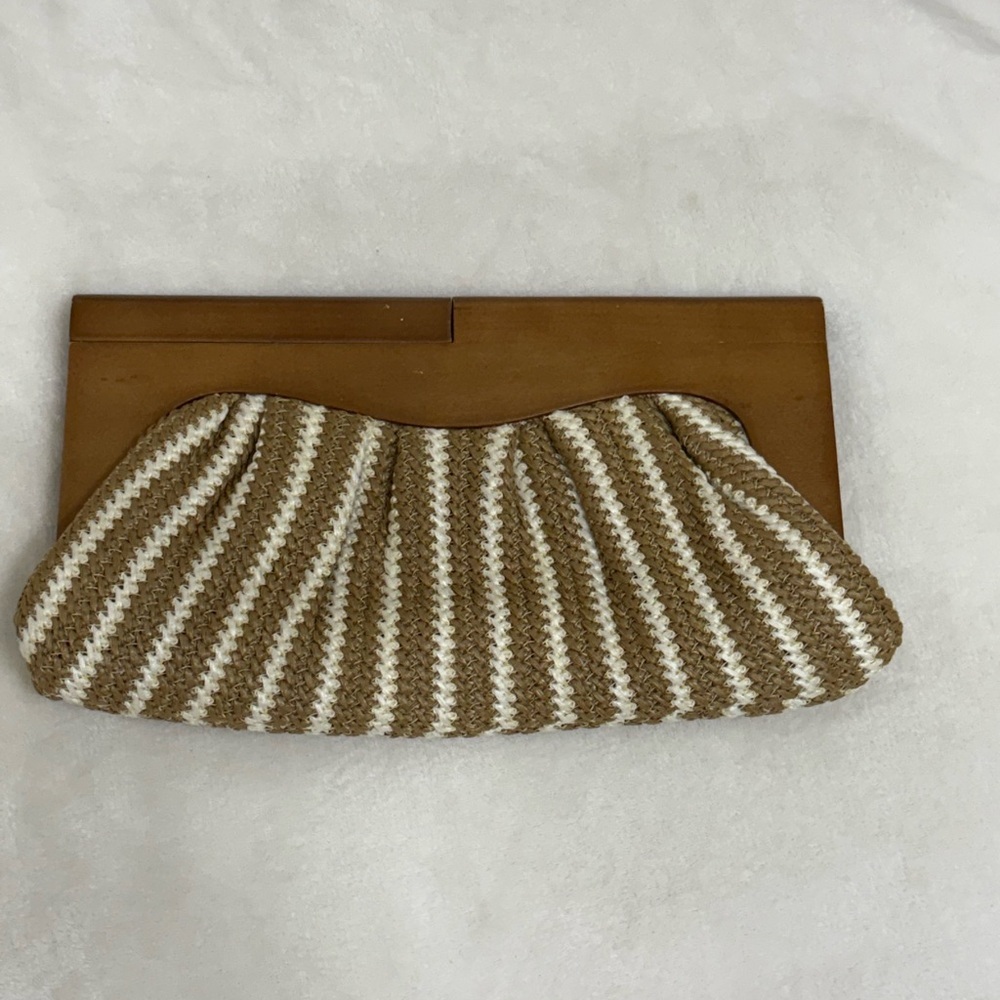 Urban Expressions Cream and Tan Clutch